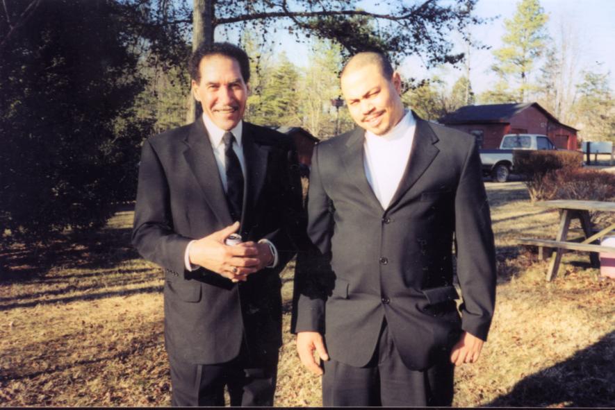 Rodney & pops.JPG (84571 bytes)